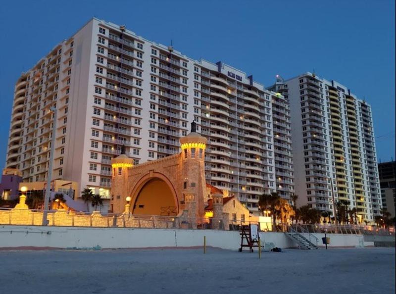 Beachfront Bliss At Ocean Walk Resort - Unit 1701 Daytona Beach Bagian luar foto