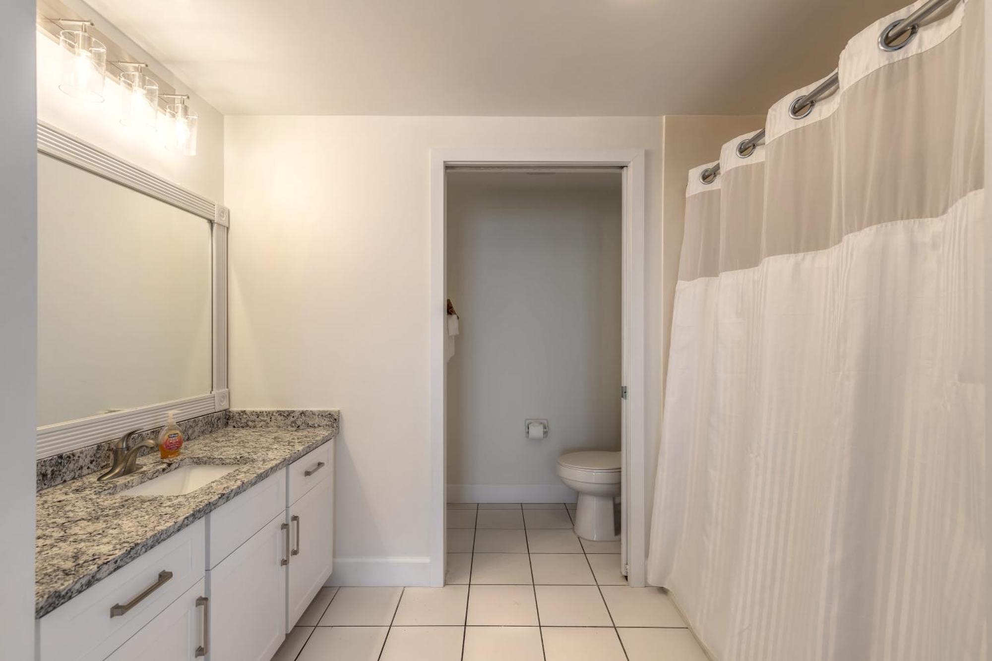 Beachfront Bliss At Ocean Walk Resort - Unit 1701 Daytona Beach Bagian luar foto
